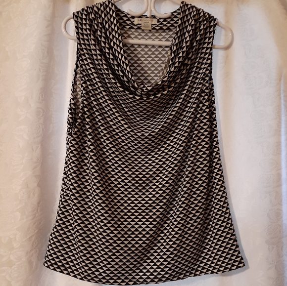 Liz Claiborne Sleeveless - Picture 3 of 15